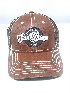 BONÉ ESSENCIAL SAN DIEGO TRUCKER BORDADO