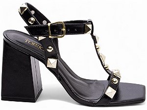 Sandália Feminina com Enfeite de Apliques Dourado