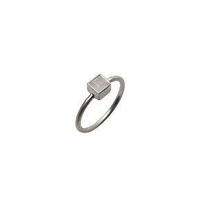 Anel Minimalista Fininho Com Quartzo Leitoso Quadrado