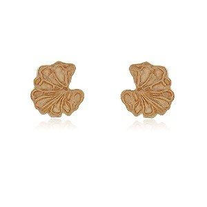 BRINCO ORGÂNICO FOLHA FOLHEADO A OURO 18K