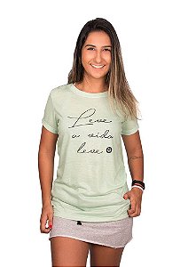 Blusa babylook verde claro vida leve eco