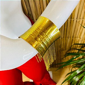 Bracelete Dayoff Dourado com Detalhes de Linhas Grossas  e Correntes Penduradas  Acessório para Dança do Ventre AB45