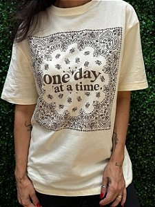 CAMISETA LIDIA
