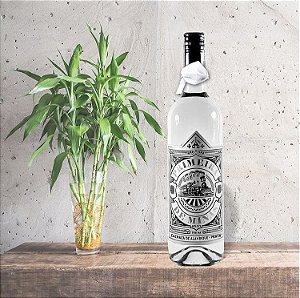 Cachaça primeira de minas prata 750ml