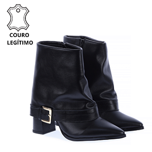 YANKA - Bota Cano Capa e Salto Bloco em Couro Preto