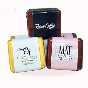 Kit Trufa com rótulo personalizado com recheio a sua escolha | 50 unidades