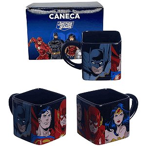 Caneca Liga Da Justiça Batman Superman Flash Mulher Maravilha 3D Cubo Quadrada Cerâmica 300ml Oficial DC