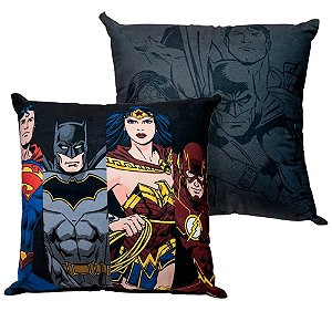 Almofada Liga Da Justiça Batman Flash Superman Mulher Maravilha Aveludada 40x40cm Oficial DC Comics