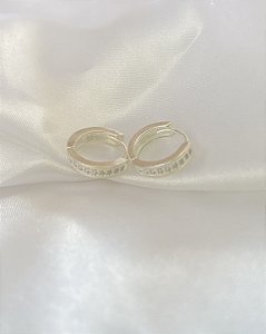 Piercing Conch Cravejado de Prata 925