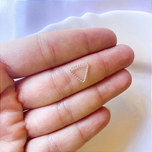 Piercing de Furo Triângulo