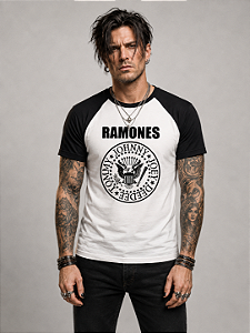 RAMONES HEY HO, LETS GO RAGLAN STAMP RAG 005