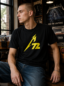 Camisa Metallica Seventy Two Seasons Stamp Ts 1643