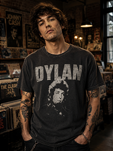 BOB DYLAN