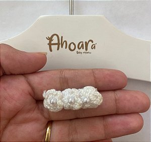 Laço Infantil com Velcro Miudinho Florzinhas Crochê Branco Roana