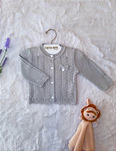 Casaquinho Fem Tricot Aberto C/ Botões Cinza M - Noruega
