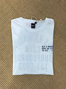 Camiseta Deus Ex Machina
