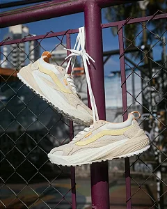 tênis ultrarange neo 2.0 creme brulee yellow