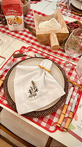 Guardanapo Linho Branco com Bordado Alecrim