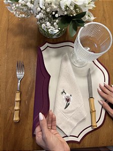 Jogo Americano Bordô com Off Dupla Face Redondo