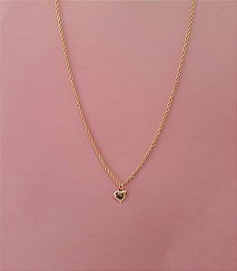 Colar estilo cordão com coração folheado a ouro 18k