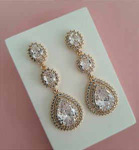 BRINCO MODELO FESTA FOLHEADO A OURO 18K