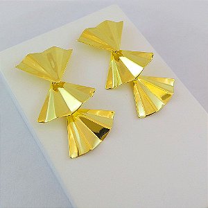 Brinco 3 leques folheado a ouro 18k