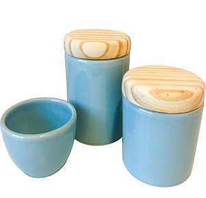 Kit de Higiene 3 peças azul com tampa em madeira