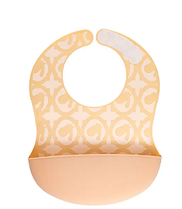 Babador Cobertura Total Girafa Lola Amarelo Manteiga