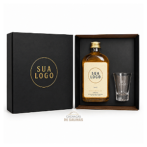 KIT CAIXA SUPREMA COM CACHAÇA PERSONALIZADA LOGO 200ML + COPO
