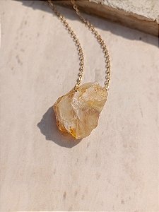 Colar com pedra Quartzo Hematóide bruto Aura