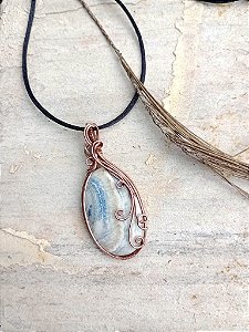 Colar feito à mão com pedra Ágata Blue Lace