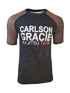 RASHGUARD CARLSON GRACIE MANGA CURTA - MARROM