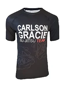 RASHGUARD CARLSON GRACIE MANGA CURTA - PRETO
