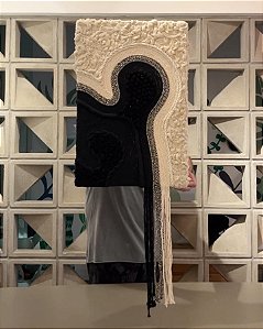 Painel Blooming Cru e Preto | 40 cm x 60 cm