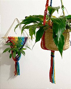 Kit Hanger Pride