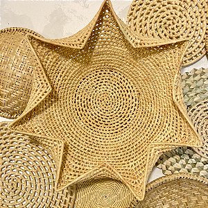 Centro de Mesa Palha de Carnaúba Estrela | 50 cm x 18 cm