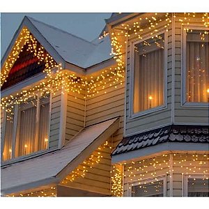 Cascata de LED 400L FIXO C/ Strobo Blindado 220V 10M Branco Quente Tomada M/F Fio Branco