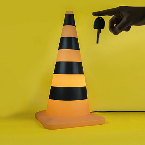 Luminária Cone de Transito - Amarelo