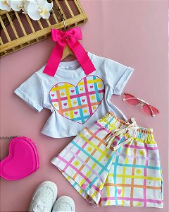 Conjunto Feminino Infantil Croped Branco Coração Colorido e Short Colorido