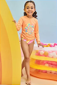 Conjunto de Blusa e Calcinha em Malha com Proteção UV 50+ - Ref 78519 - Kukiê