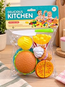 Brinquedo Infantil - de Mini kitchen Kit de Cozinha- Fast Food - Mini Kitchen - Delicious Food