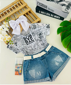 Conjunto Blusa Bobbie Goods Branca Para Pintar e Short Jeans - Bob Goods