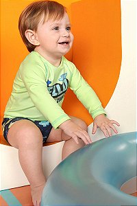 Conjunto Masculino Infantil Camiseta+Sunga em Malha Dry com Proteção UV50+ LucBoo -Verde Neon REF61499