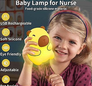 Luminária de Mesa - Luz Noturna de Capivara Com Mochila - Lâmpada LED - Macia de Capivara