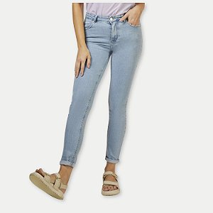 CALÇA LEE JEANS E ELASTANO SKINNY FEMININA