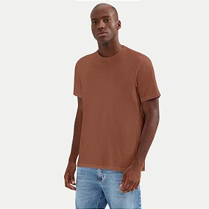 CAMISETA HERING MANGA CURTA MARROM COMFORT SUPER LISA MASCULINA ADULTO