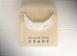 Quadrinho mad. clara aplique "follow..."