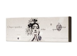 Quadro gravura maria callas mdf castanho "chique é quando..."