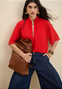Blusa Morena Rosa Solta Gola Alta Manga Curta Padrão Vermelho