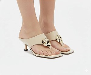 Tamanco Arezzo Off White Elegante Salto Médio